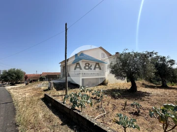 Moradia T3 para Venda em Atouguia