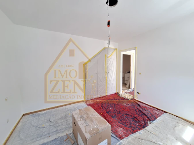 Apartamento T1 para Venda em Alfeizerão Foto 5