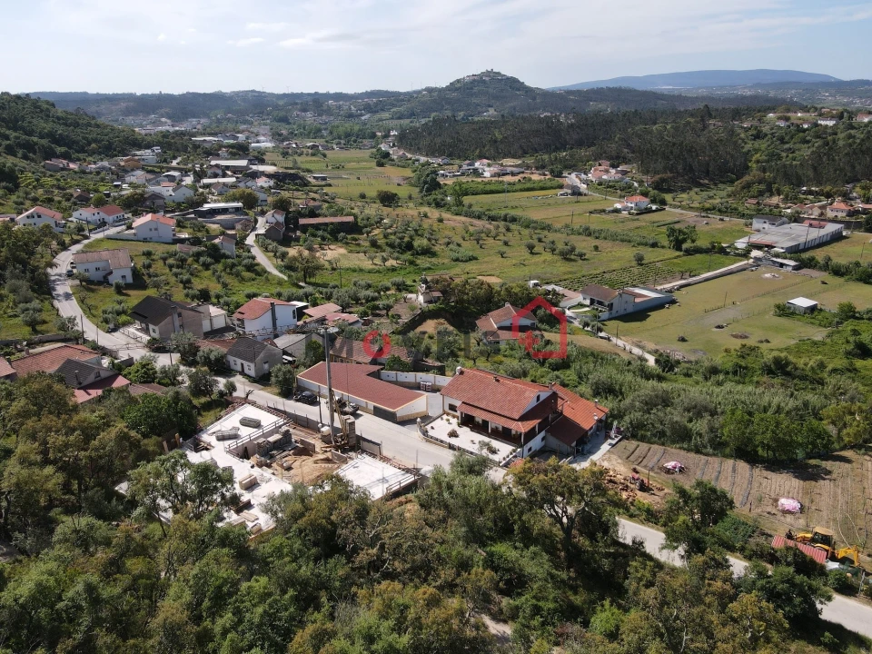 Moradia T3 para Venda em Fatima Foto 10
