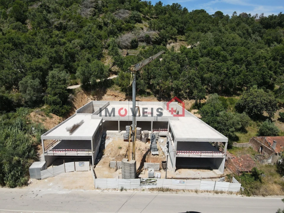 Moradia T3 para Venda em Fatima Foto 1