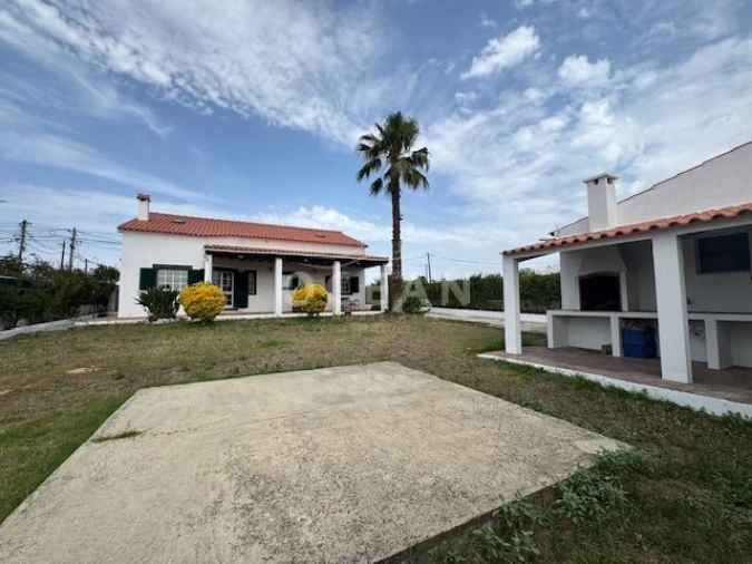 Moradia T5 para Venda em Azeitão (São Lourenço e São Simão) Foto 16