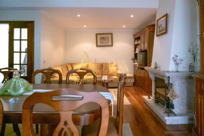 Moradia T4 para Venda em Fânzeres e São Pedro da Cova