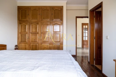 Moradia T4 para Venda em Fânzeres e São Pedro da Cova