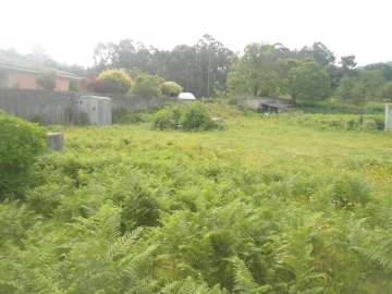 Terreno para Venda em Campos e Vila Meã