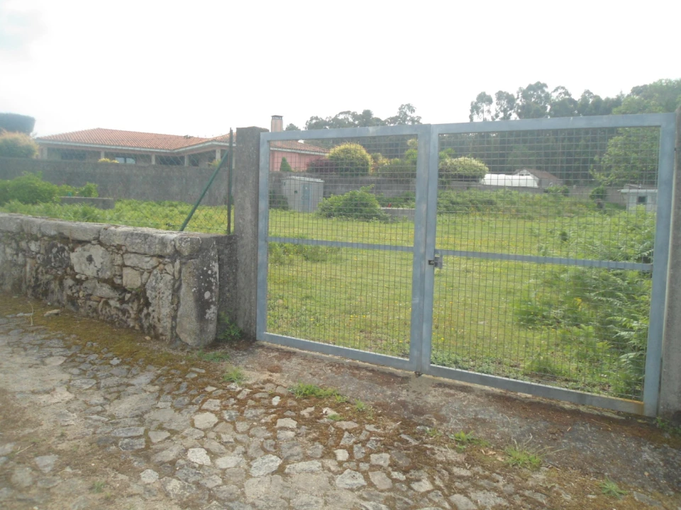 Terreno para Venda em Campos e Vila Meã Foto 4