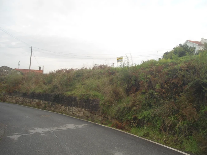 Quinta T0 para Venda em Gondarem Foto 9