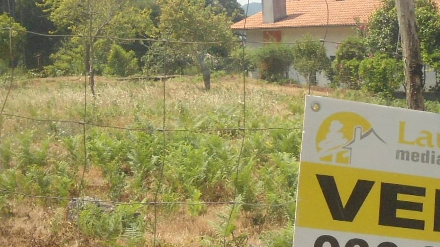 Terreno para Venda em Vila Nova de Cerveira e Lovelhe