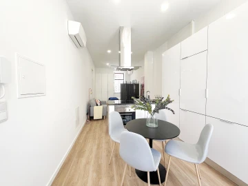 Apartamento T0 para Venda em São Vicente