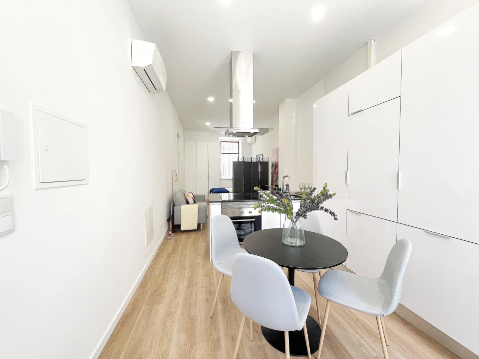 Apartamento T0 para Venda em São Vicente Foto 11