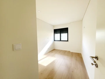 Apartamento T2 para Venda em Pontinha e Famões