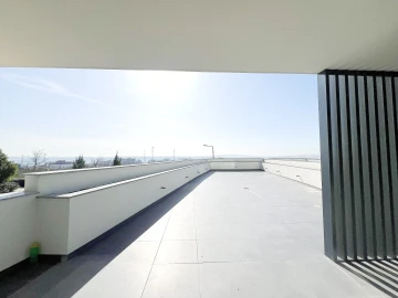 Apartamento T2 para Venda em Pontinha e Famões