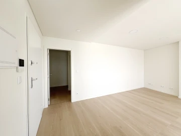 Apartamento T2 para Venda em Pontinha e Famões