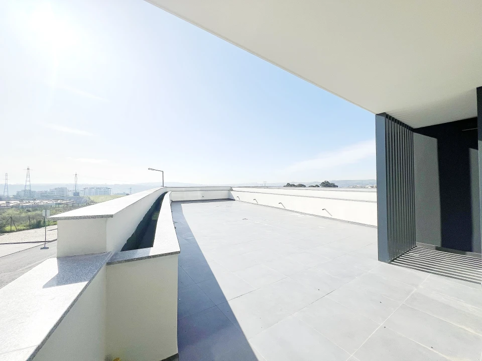 Apartamento T2 para Venda em Pontinha e Famões Foto 7