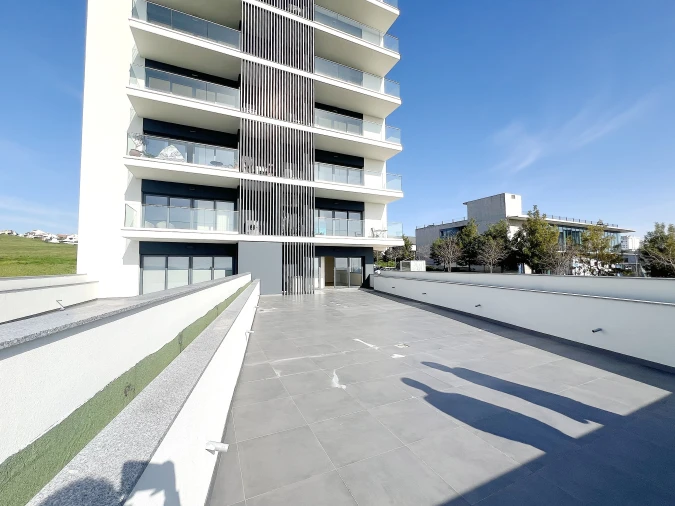 Apartamento T2 para Venda em Pontinha e Famões Foto 4