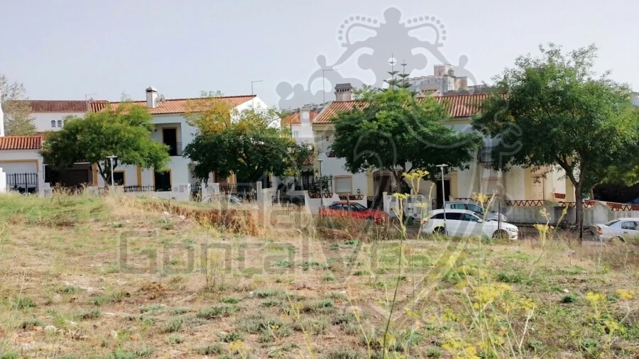Terreno para Venda em Estremoz (Santa Maria e Santo André)