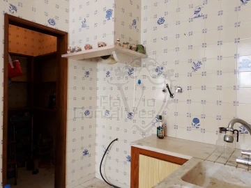 Moradia T4 para Venda em São João Baptista