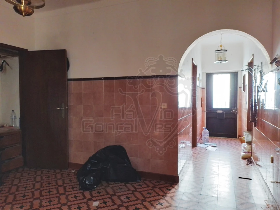 Moradia T4 para Venda em São João Baptista Foto 3