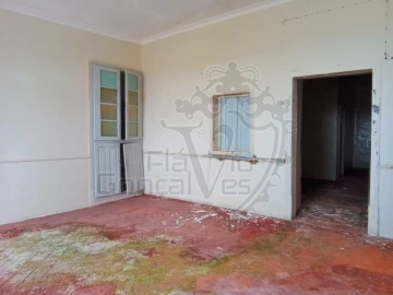 Moradia T6 para Venda em Estremoz (Santa Maria e Santo André)