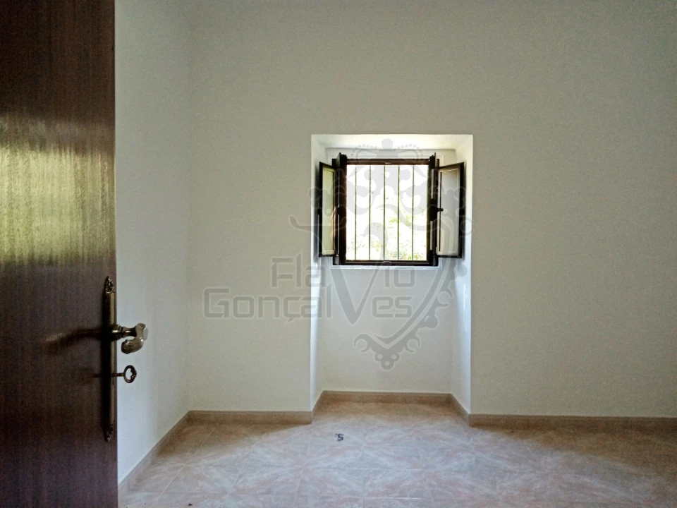 Quinta T3 para Venda em Gloria Foto 15