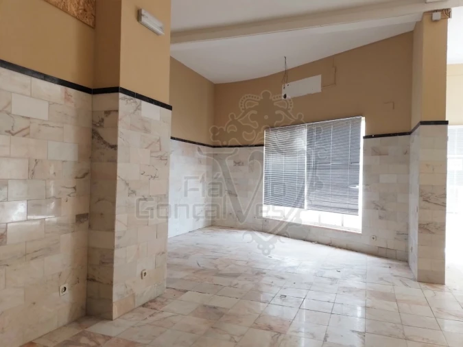 Loja para Venda em Estremoz (Santa Maria e Santo André) Foto 4