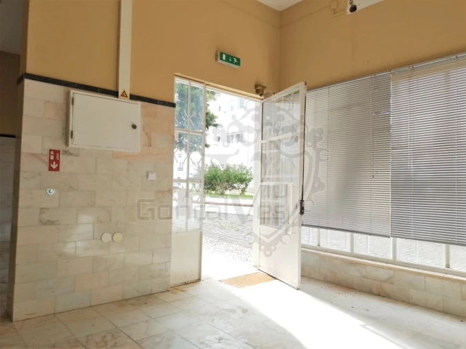 Loja para Venda em Estremoz (Santa Maria e Santo André) Foto 10