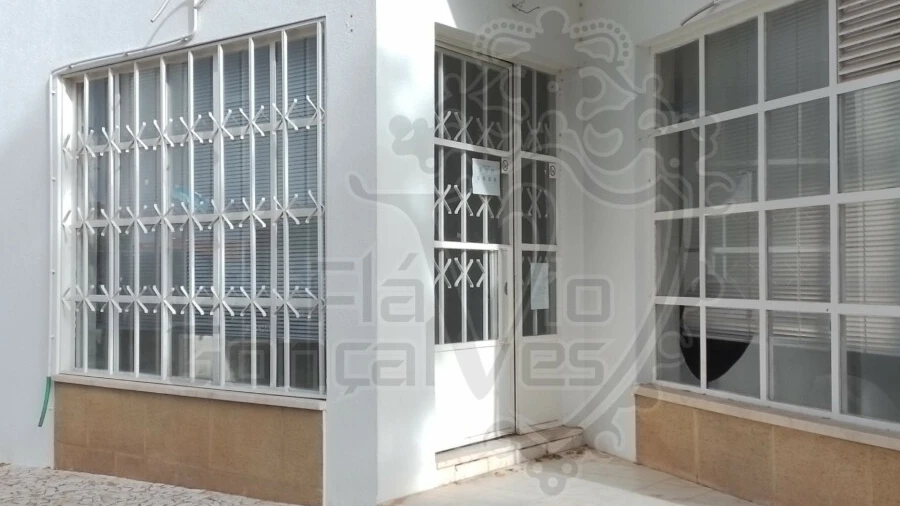 Loja para Venda em Estremoz (Santa Maria e Santo André)