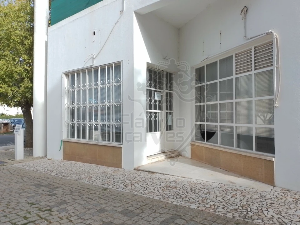 Loja para Venda em Estremoz (Santa Maria e Santo André) Foto 1