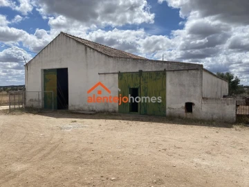 Armazém para Venda em Vimieiro