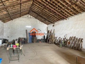 Armazém para Venda em Vimieiro