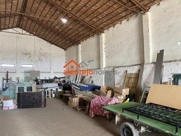 Armazém para Venda em Vimieiro