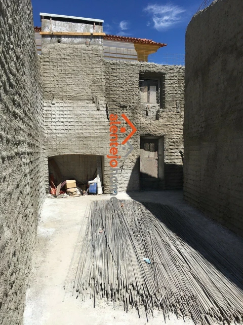 Moradia T3 para Venda em Vimieiro