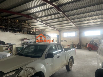 Armazém para Venda em Arraiolos