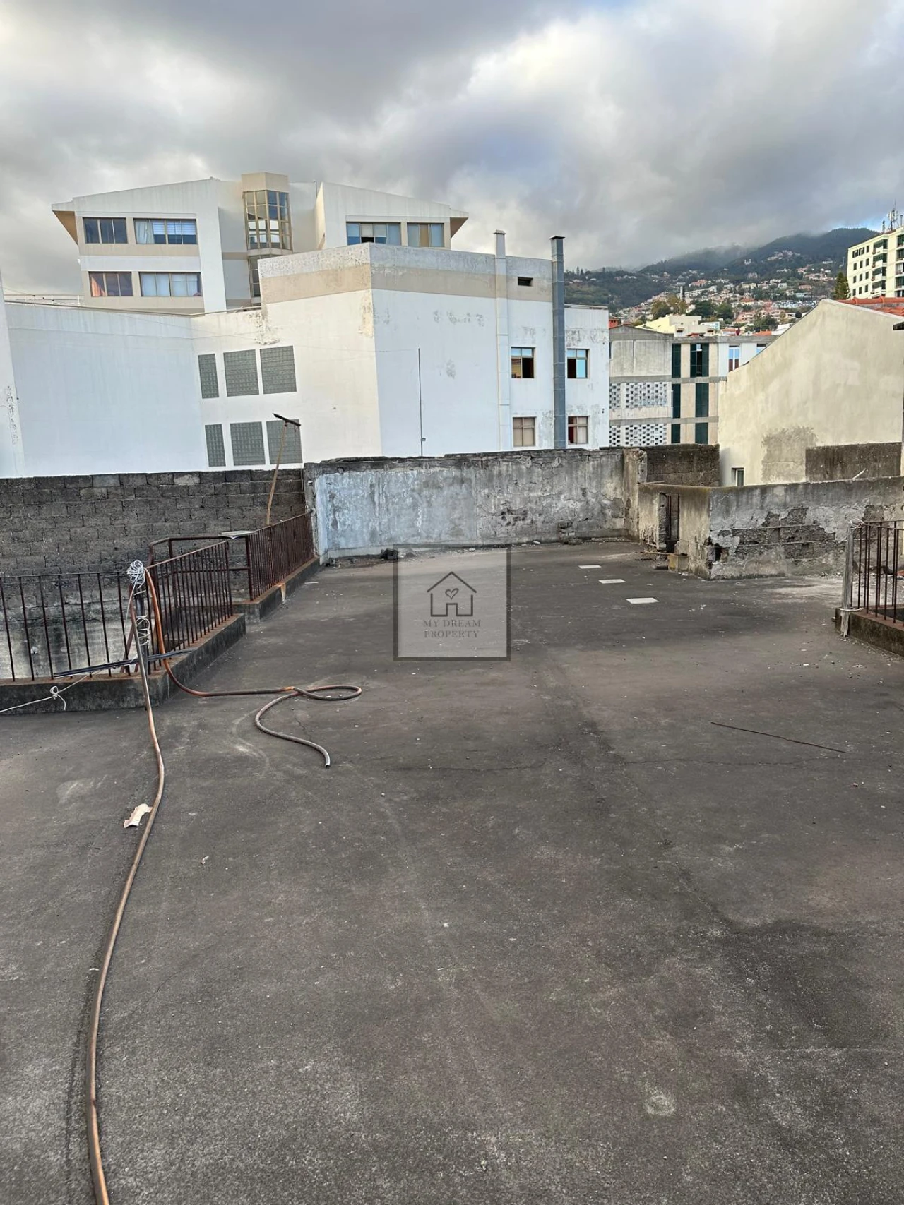 Prédio para Venda em Funchal (Se) Foto 3