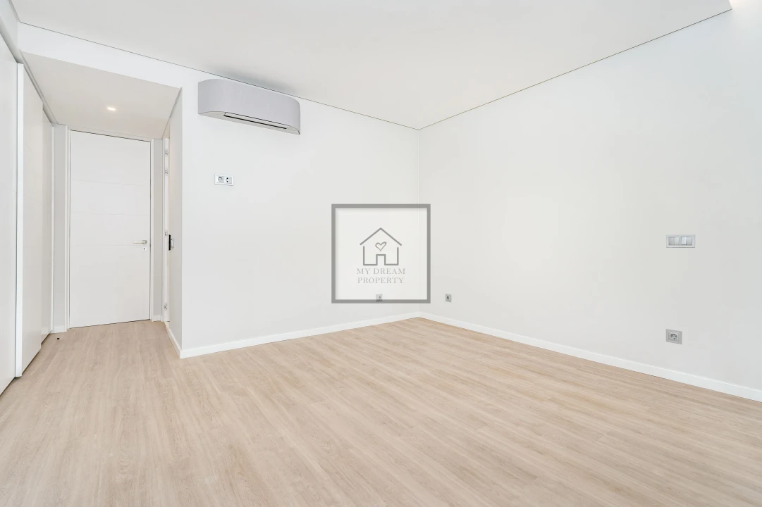 Apartamento T3 para Venda em Funchal (Se) Foto 16
