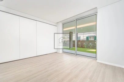 Apartamento T3 para Venda em Funchal (Se)