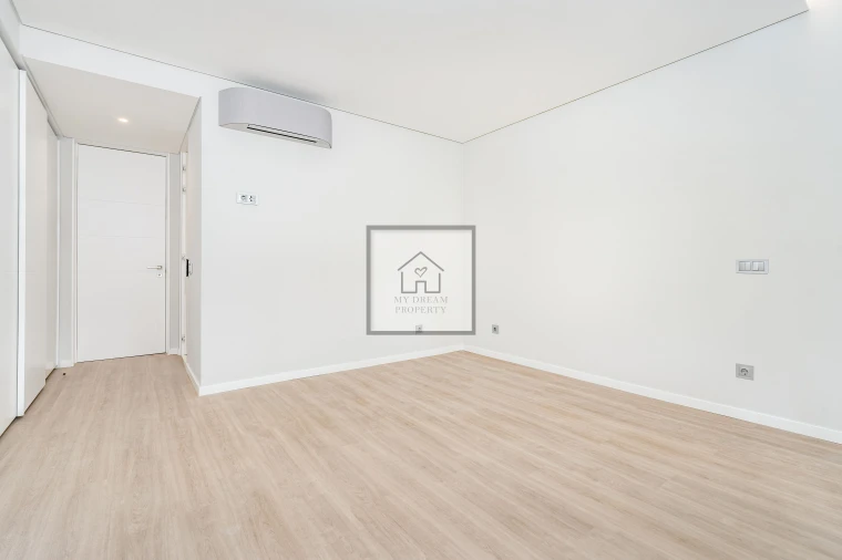 Apartamento T3 para Venda em Funchal (Se) Foto 16