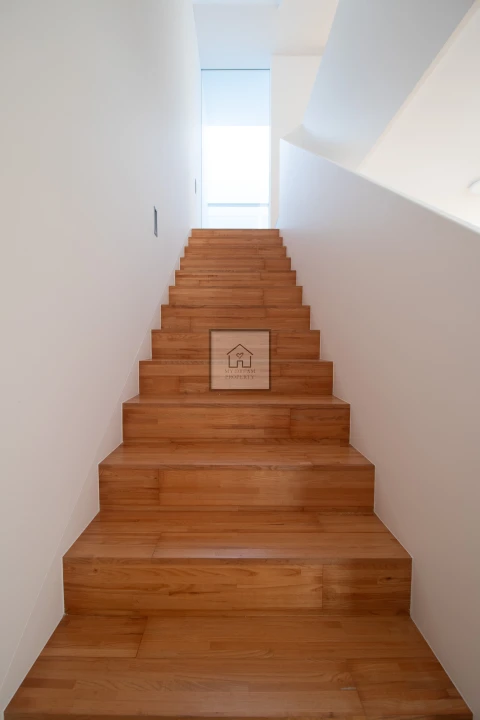 Moradia T3 para Venda em São Martinho