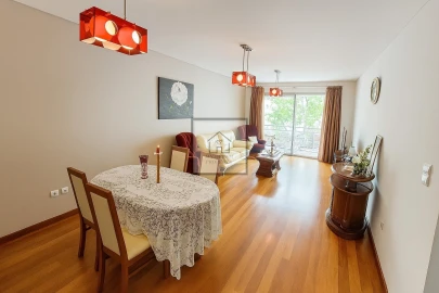 Apartamento T2 para Venda em São Martinho