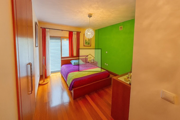 Apartamento T2 para Venda em São Martinho Foto 10