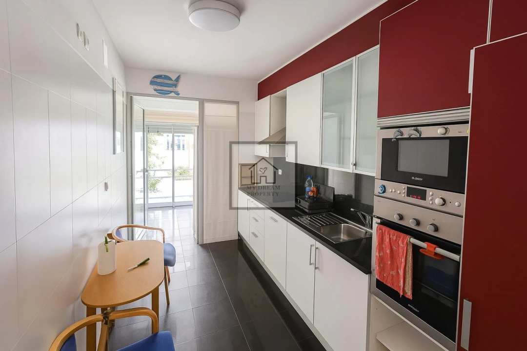 Apartamento T2 para Venda em São Martinho Foto 3