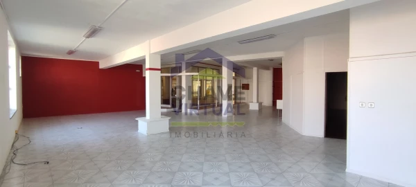 Loja para Venda em Bombarral e Vale Covo