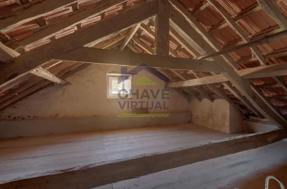 Moradia T1 para Venda em Peral