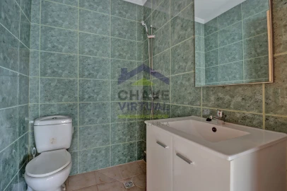 Moradia T1 para Venda em Peral