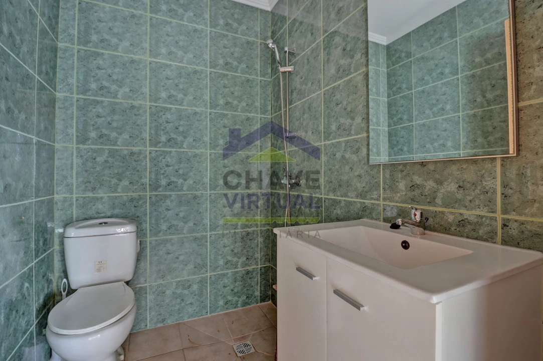 Moradia T1 para Venda em Peral Foto 9