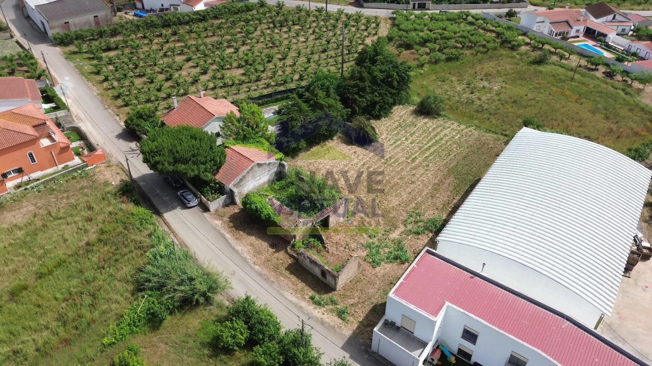 Terreno para Venda em Roliça Foto 1