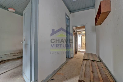 Moradia T1 para Venda em Bombarral e Vale Covo