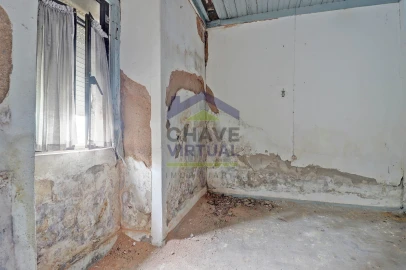 Moradia T1 para Venda em Bombarral e Vale Covo