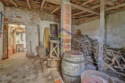 Moradia T1 para Venda em Bombarral e Vale Covo