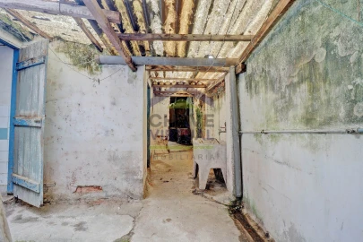 Moradia T1 para Venda em Bombarral e Vale Covo