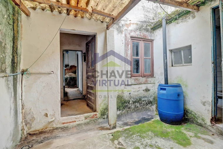 Moradia T1 para Venda em Bombarral e Vale Covo Foto 10